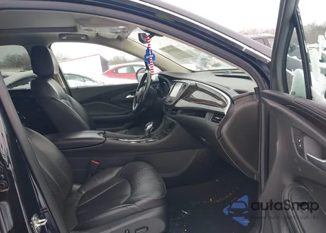 2020 Buick Envision Awd Essence z USA, uszkodzony, nr VIN LRBFX2SA2LD137363